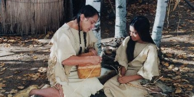 Waasa Inaabidaa - We Look in All Directions