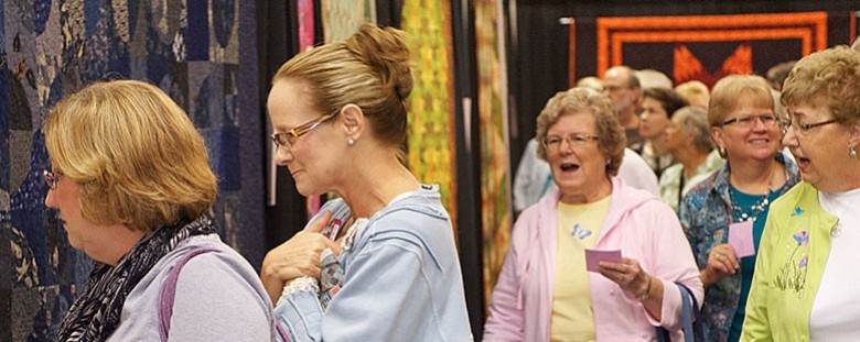 Will Call Desk The Great Wisconsin Quilt Show Volunteers Pbs