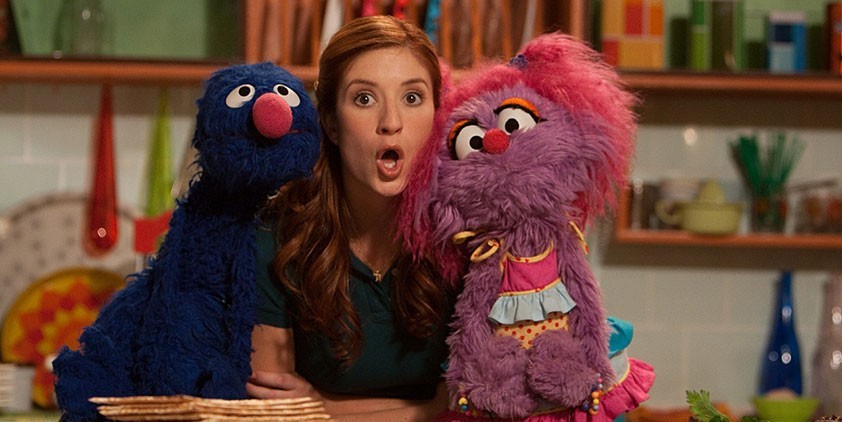 Shalom Sesame: Chanukah: The Missing Menorah