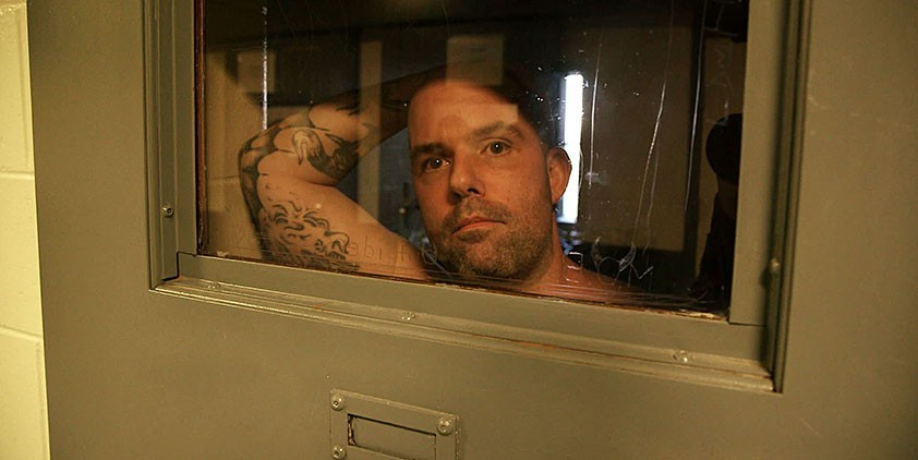 Frontline-Solitary Nation